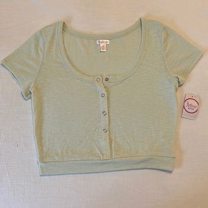 New Flirtitude Active light green crop top size medium